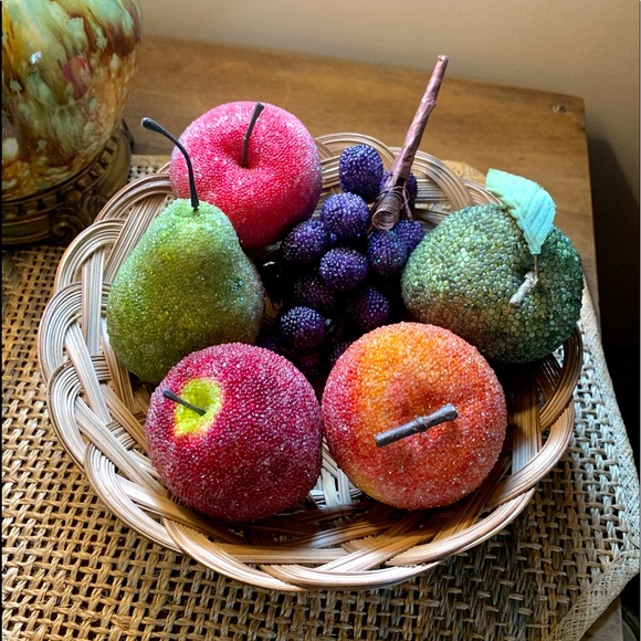 π¦2/$10 3/$15 4/$18 5/$20 Vintage Beaded Fruit